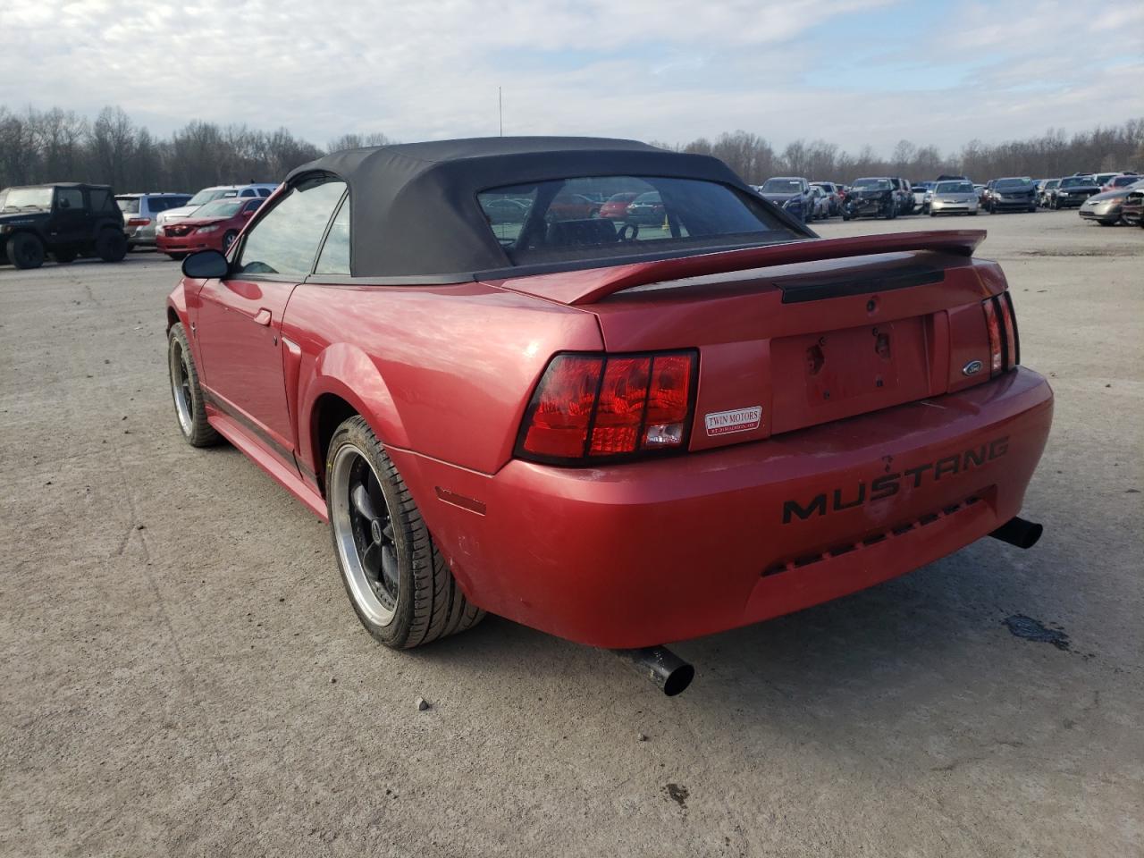 Photo 3 from auction – 2000 FORD MUSTANG with VIN 1FAFP4442YF205487