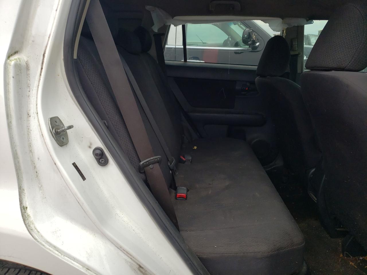 Photo 6 from auction – 2008 SCION XB with VIN JTLKE50E381007022