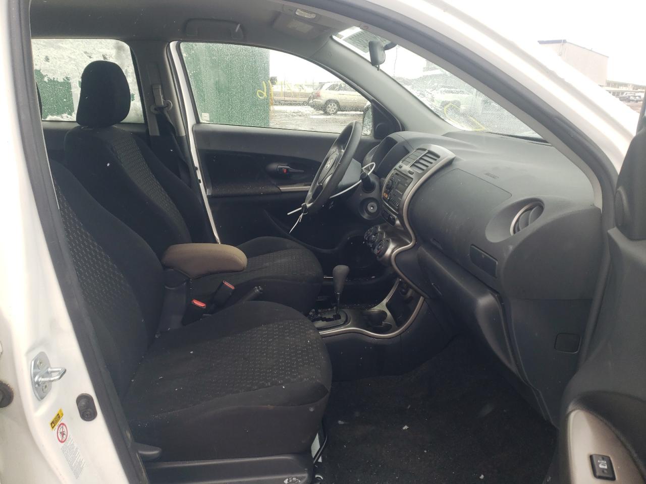 Photo 5 from auction – 2012 TOYOTA SCION XD with VIN JTKKU4B42C1025879