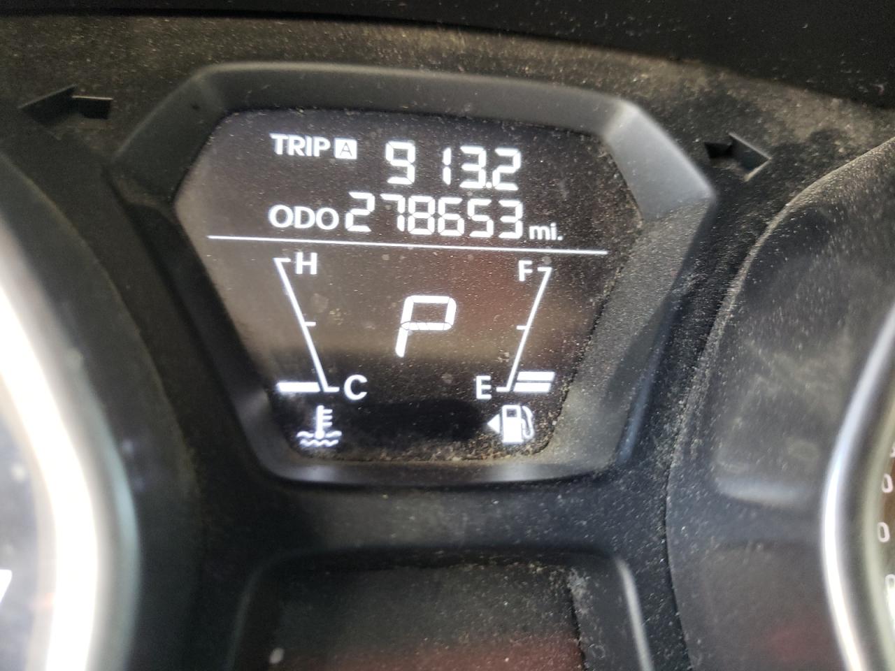 Photo 8 from auction – 2012 HYUNDAI ELANTRA GL with VIN 5NPDH4AE6CH146342