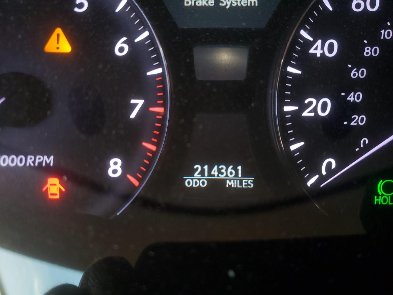 Photo 8 from auction – 2010 LEXUS LS 460 with VIN JTHBL5EF8A5094643
