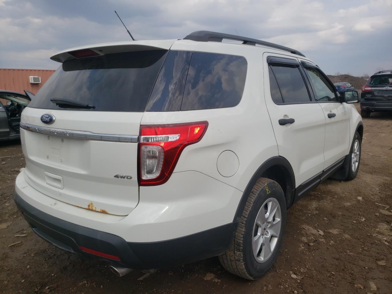 Photo 4 from auction – 2012 FORD EXPLORER with VIN 1FMHK8B87CGA63702