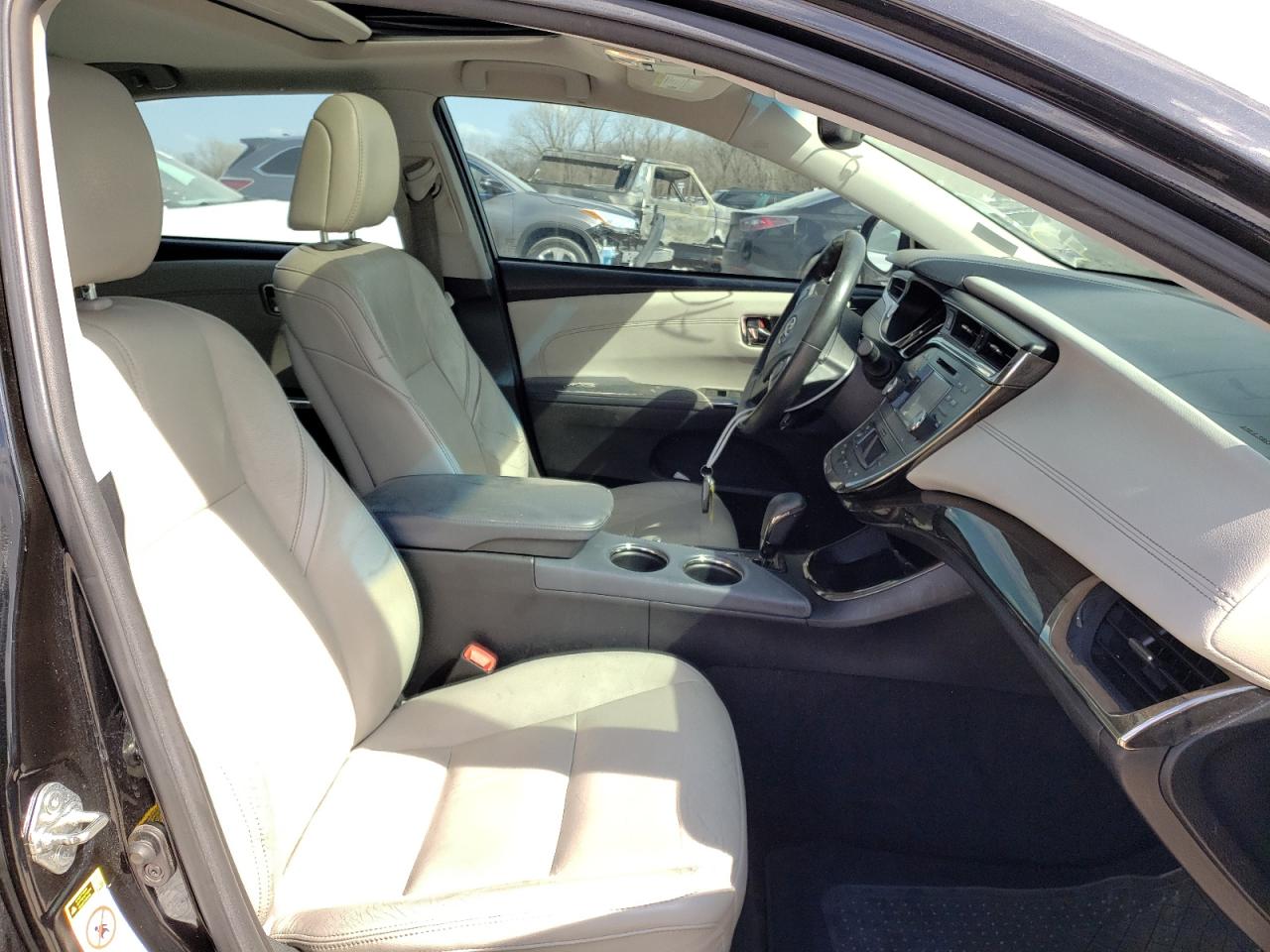 Photo 5 from auction – 2013 TOYOTA AVALON BAS with VIN 4T1BK1EB9DU012094