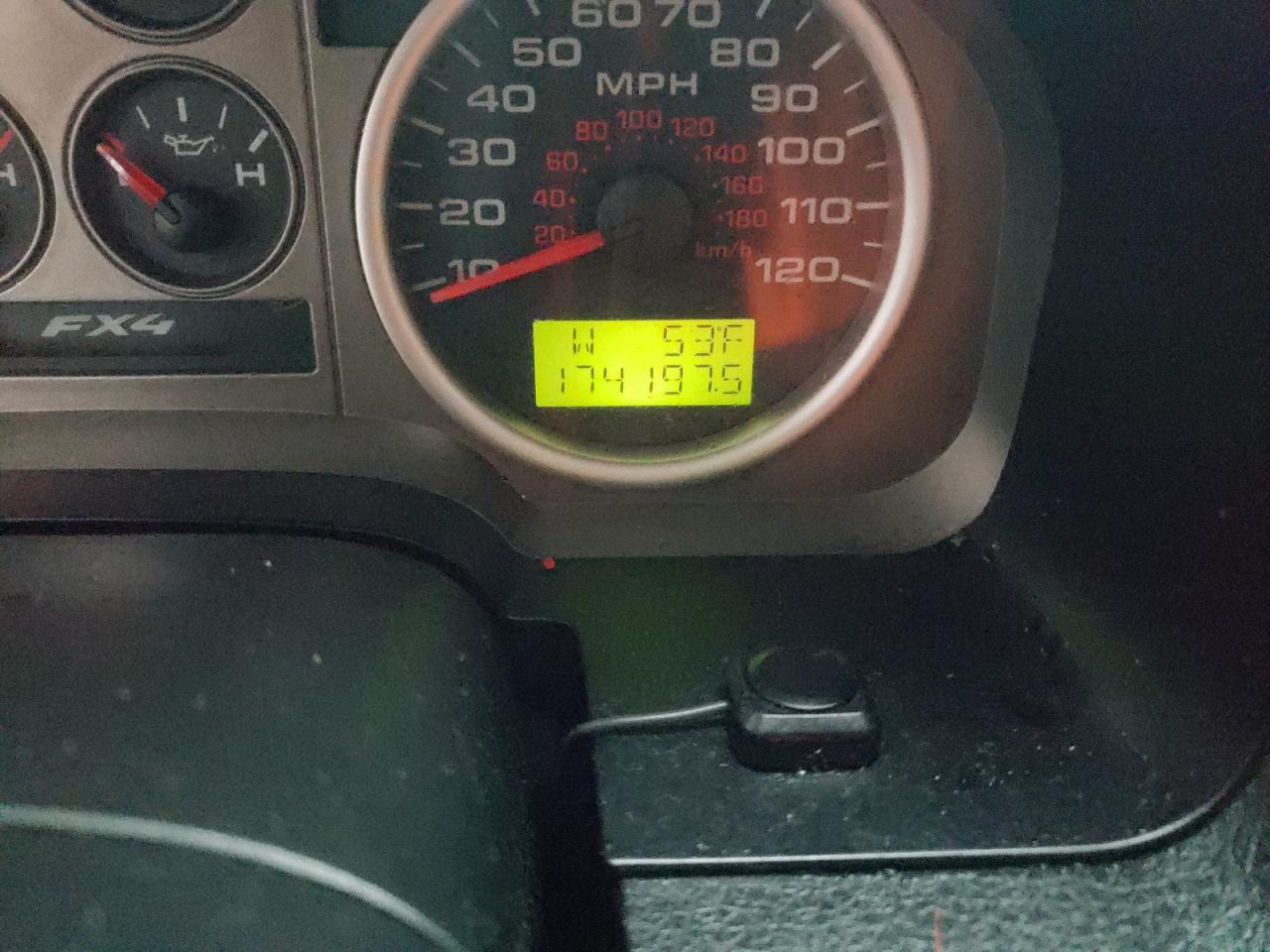 Photo 8 from auction – 2006 FORD F150 with VIN 1FTPX14556NA53634