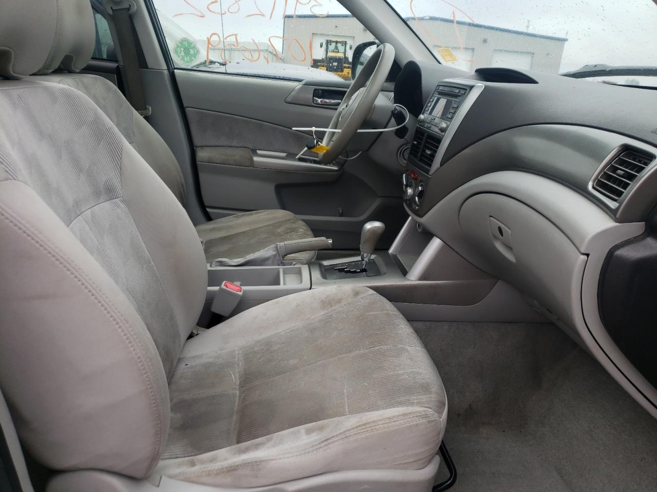 Photo 5 from auction – 2010 SUBARU FORESTER 2 with VIN JF2SH6CCXAH779597