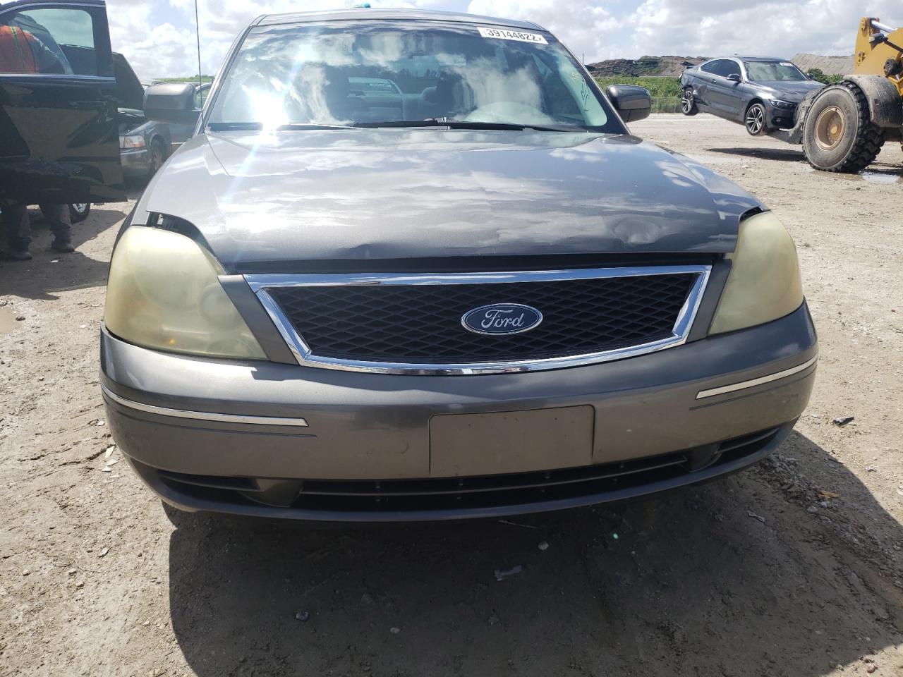 Photo 9 from auction – 2005 FORD FIVE HUNDR with VIN 1FAFP231X5G192957
