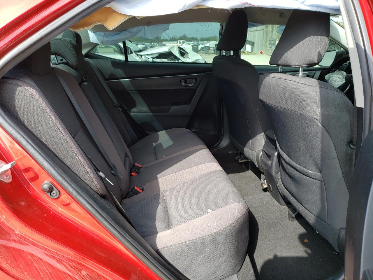 Photo 6 from auction – 2019 TOYOTA COROLLA L with VIN 2T1BURHE4KC205718