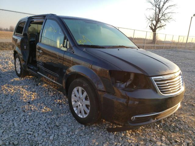 CHRYSLER TOWN & COU 2013 with VIN 2C4RC1BGXDR736874 - Photo from auction
