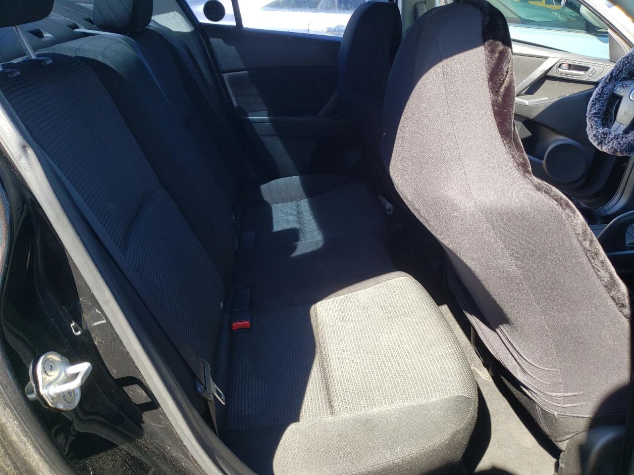 Photo 6 from auction – 2012 MAZDA 3 I with VIN JM1BL1UF6C1679159
