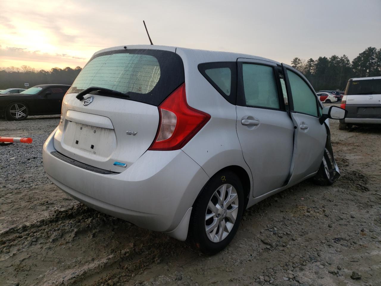 Photo 4 from auction – 2016 NISSAN VERSA NOTE with VIN 3N1CE2CP8GL403050