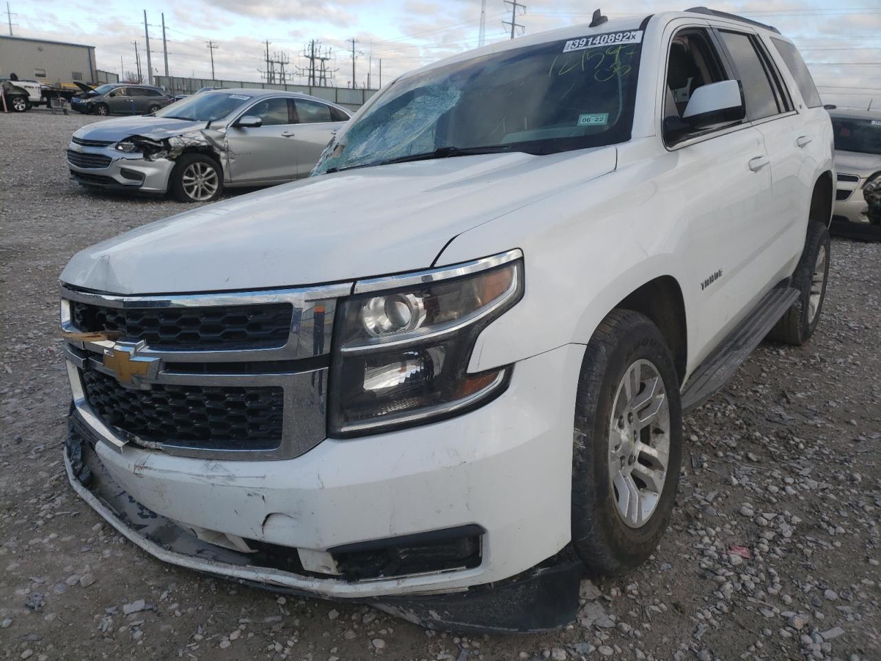 Photo 2 from auction – 2015 CHEVROLET TAHOE C150 with VIN 1GNSCBKC8FR121597
