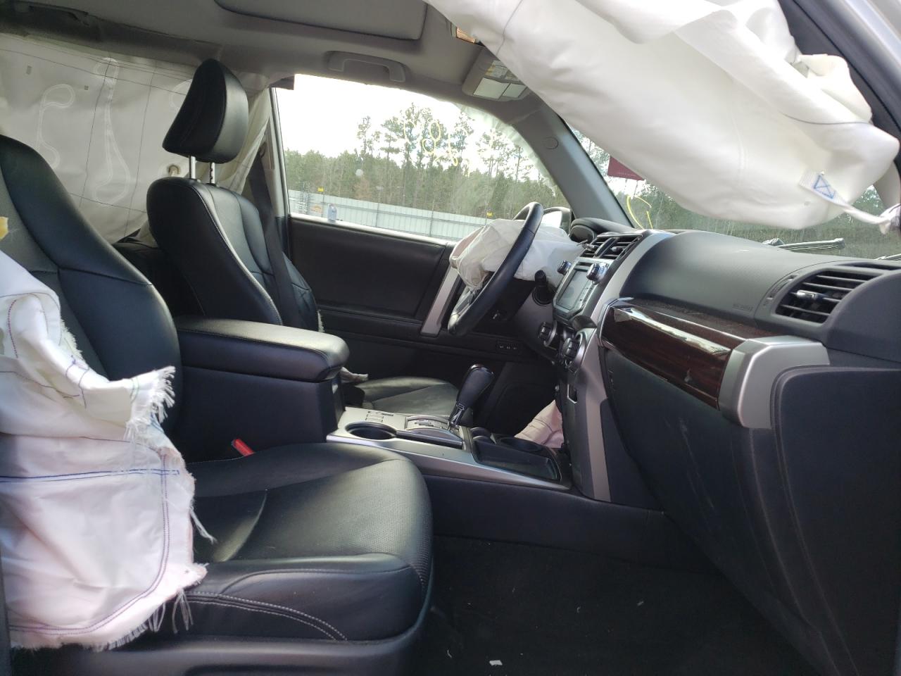 Photo 5 from auction – 2016 TOYOTA 4RUNNER SR with VIN JTEZU5JR6G5137488