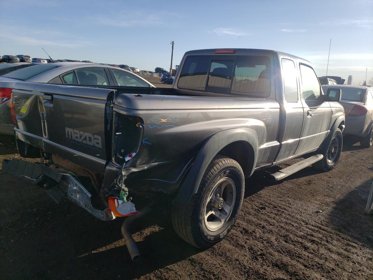 Photo 4 from auction – 2006 MAZDA B4000 CAB with VIN 4F4ZR47E56PM04392