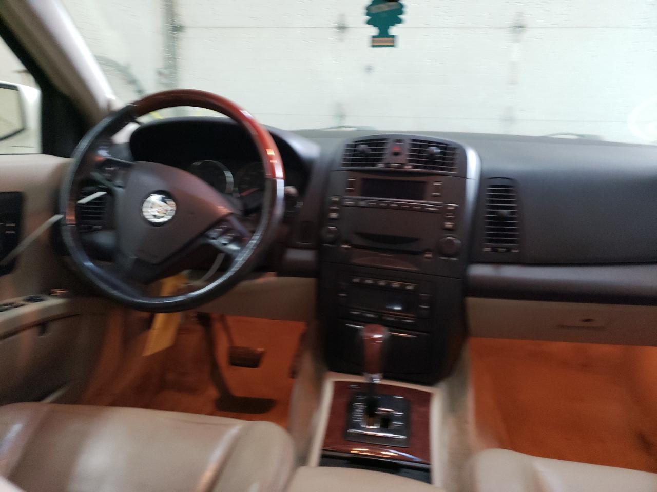 Photo 9 from auction – 2005 CADILLAC SRX with VIN 1GYEE637450167305