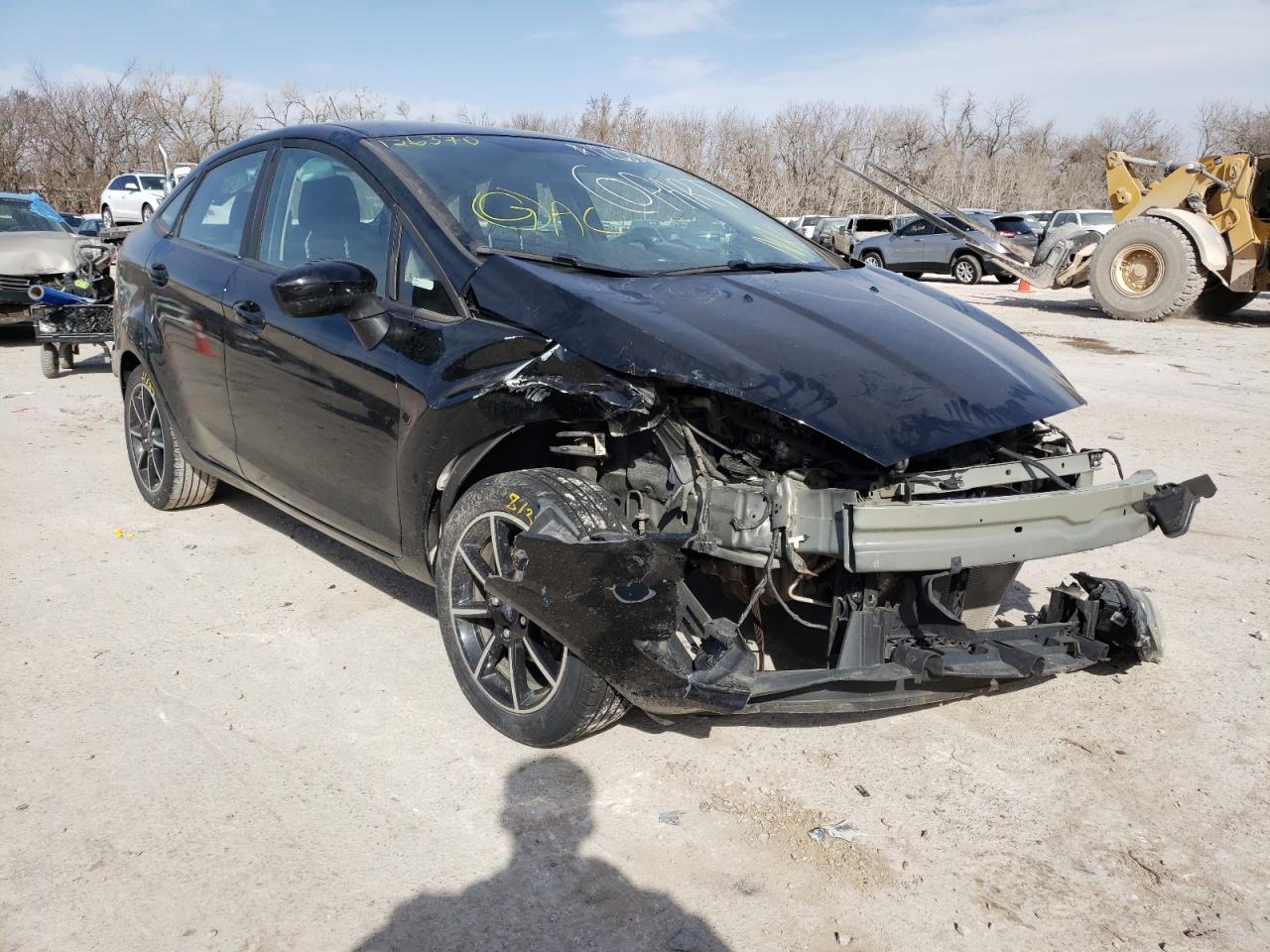 FORD FIESTA SE 2018 with VIN 3FADP4BJ5JM126370 - Photo from auction