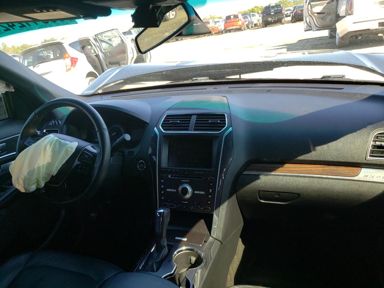 Photo 9 from auction – 2016 FORD EXPLORER L with VIN 1FM5K7F81GGB70080