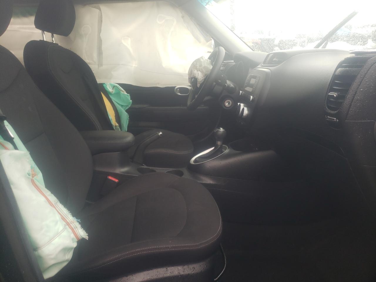 Фото 5 с аукциона – 2015 KIA SOUL с VIN KNDJN2A24F7765634