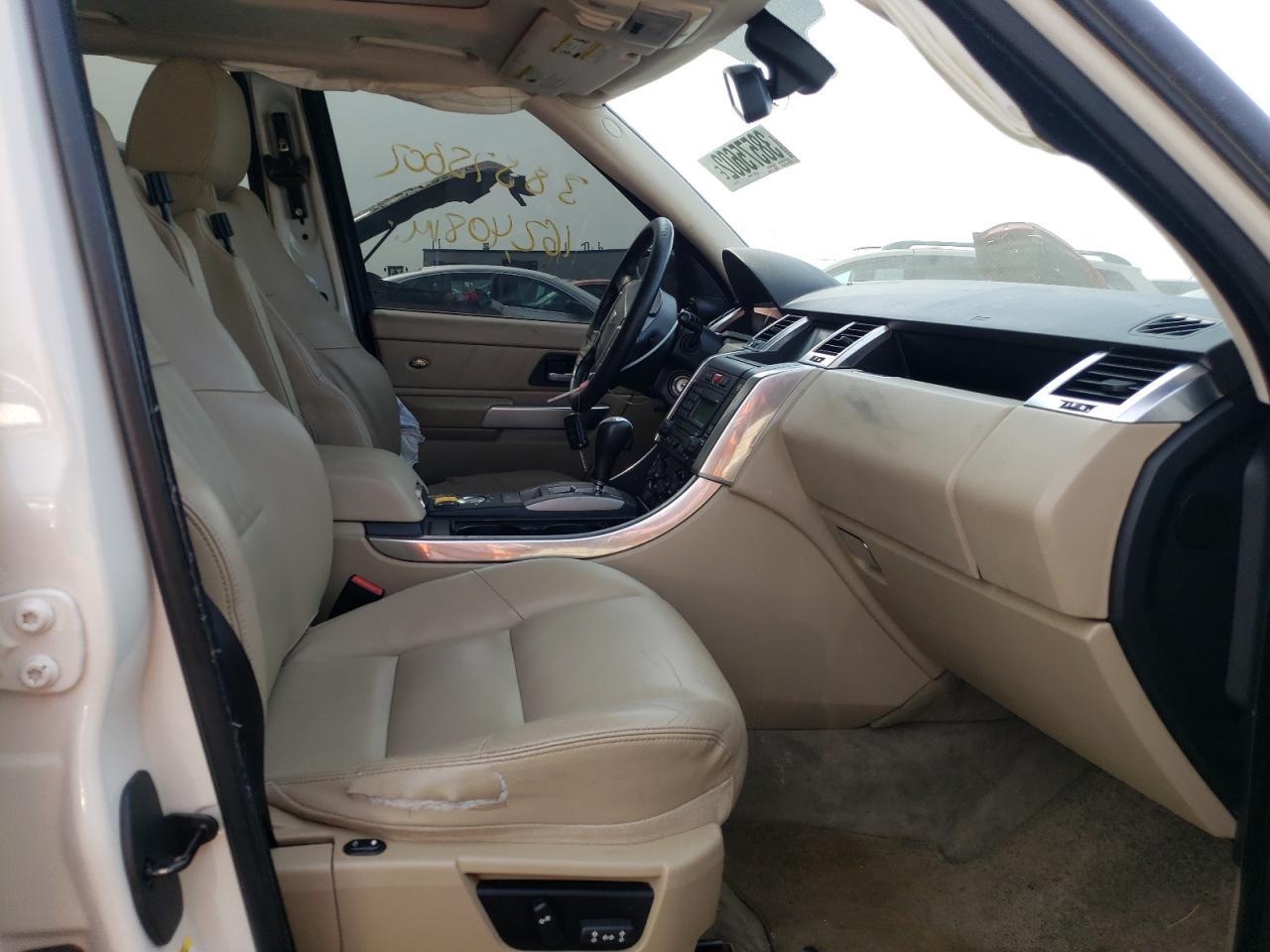 Photo 5 from auction – 2009 LAND ROVER RANGE ROVE with VIN SALSF25489A199703