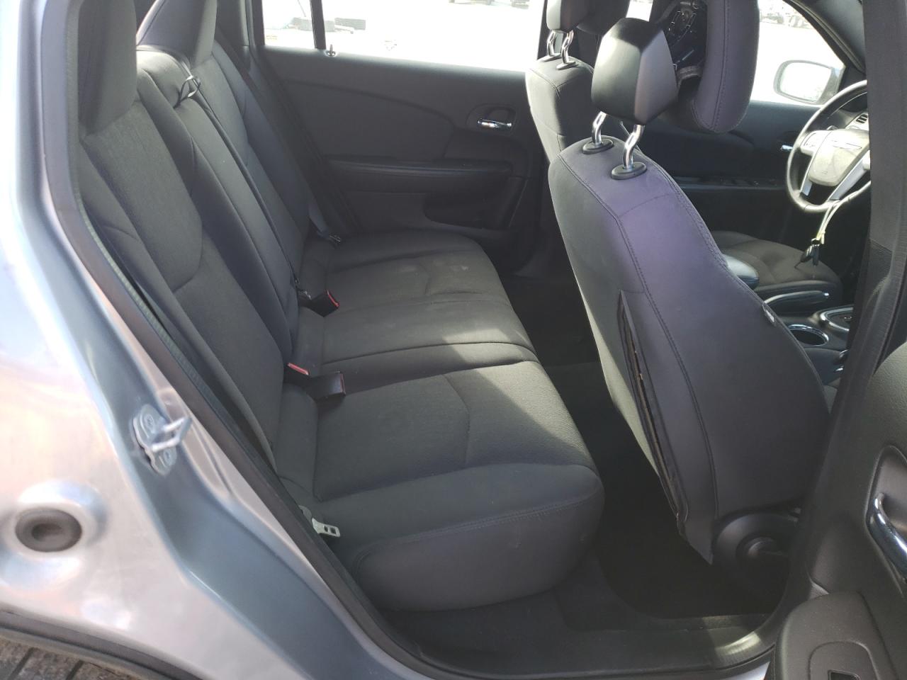 Photo 6 from auction – 2013 CHRYSLER 200 TOURIN with VIN 1C3CCBBB7DN525388