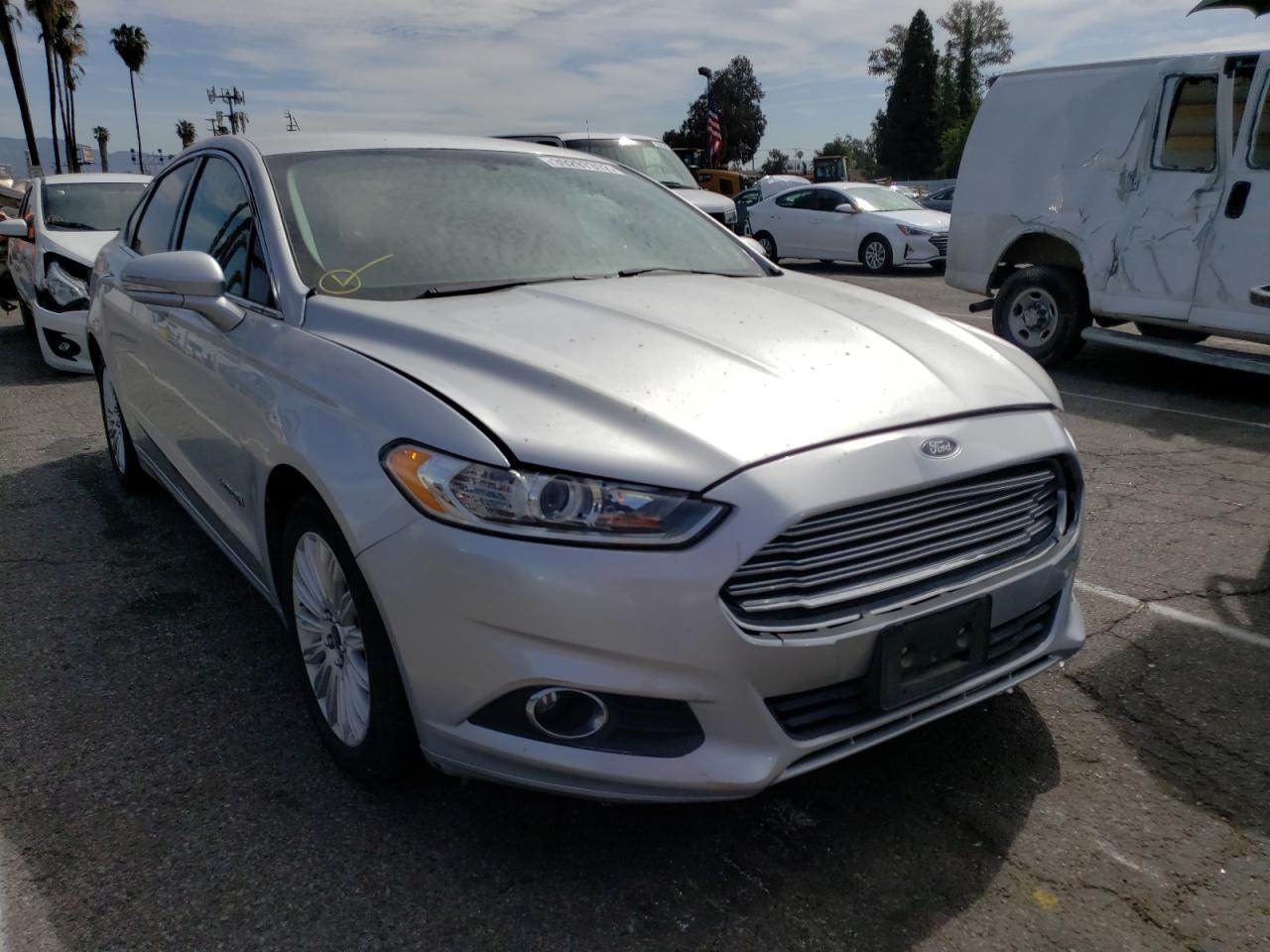 FORD FUSION SE 2013 with VIN 3FA6P0LU4DR249143 - Photo from auction