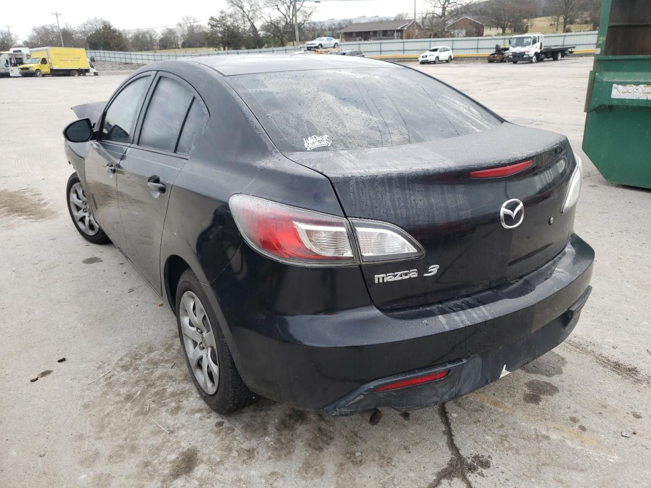 Photo 3 from auction – 2011 MAZDA 3 I with VIN JM1BL1UF3B1399780