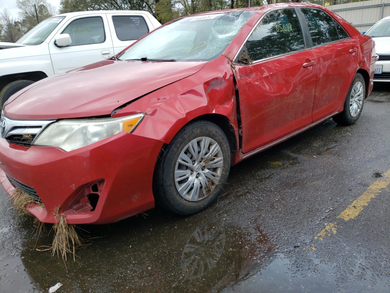 Photo 9 from auction – 2014 TOYOTA CAMRY L with VIN 4T4BF1FKXER339422