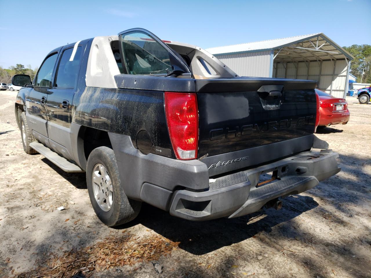 Photo 3 from auction – 2003 CHEVROLET AVALANCHE with VIN 3GNEK13T53G119407