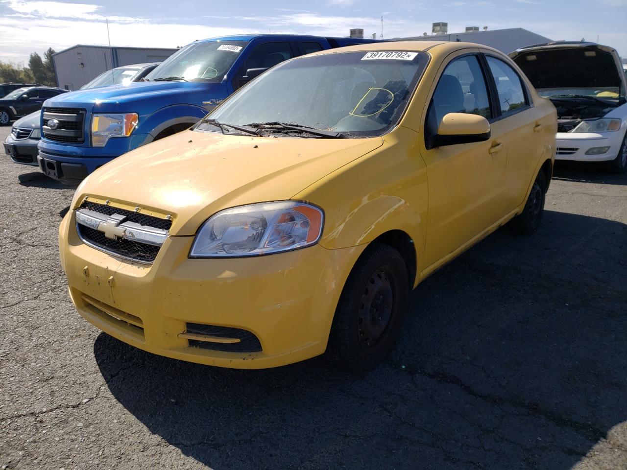 Photo 2 from auction – 2010 CHEVROLET AVEO LS with VIN KL1TD5DE5AB128008