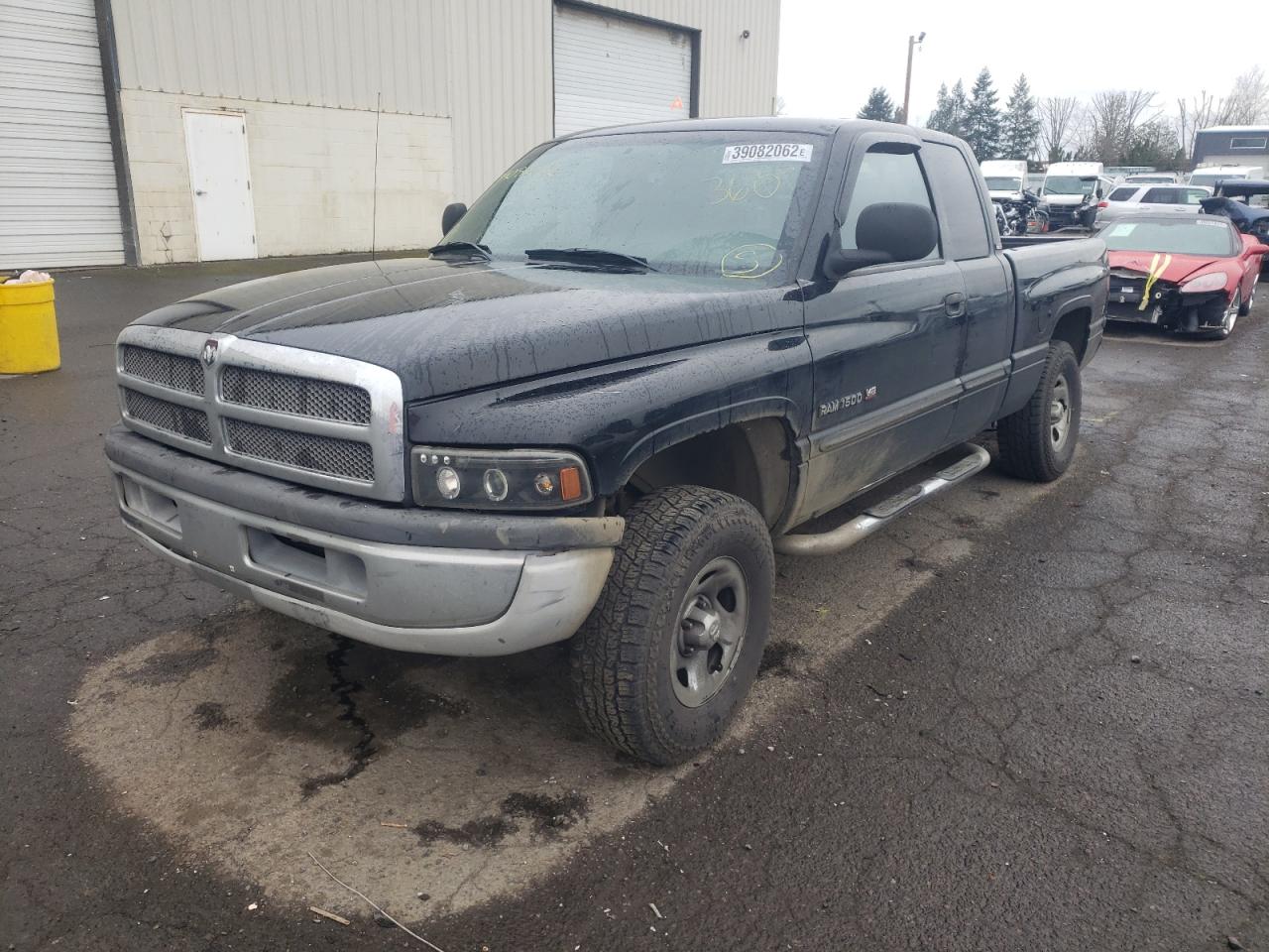 Photo 2 from auction – 2001 DODGE RAM 1500 with VIN 3B7HF13Z91G220803