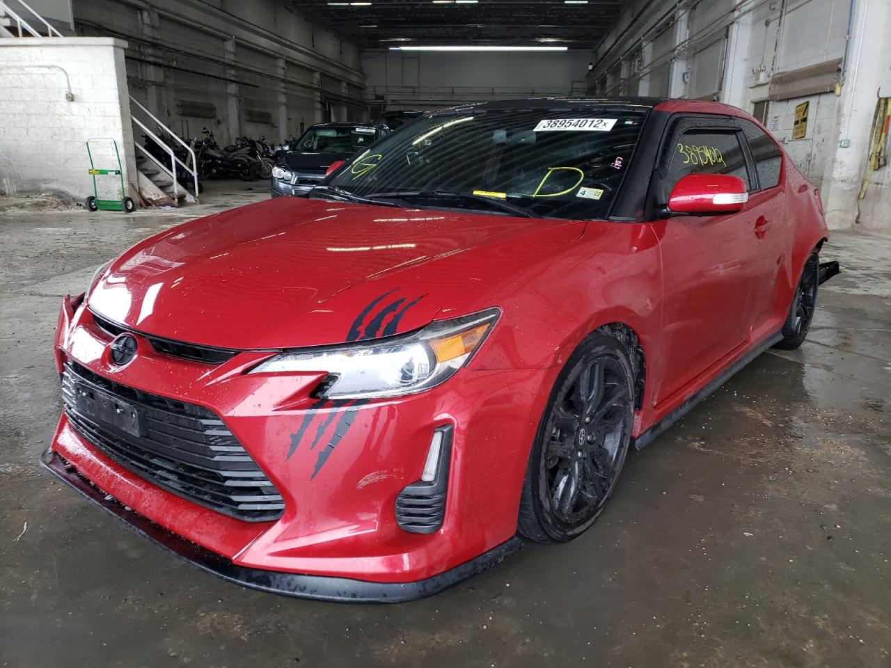 Photo 2 from auction – 2016 TOYOTA SCION TC with VIN JTKJF5C73GJ025688
