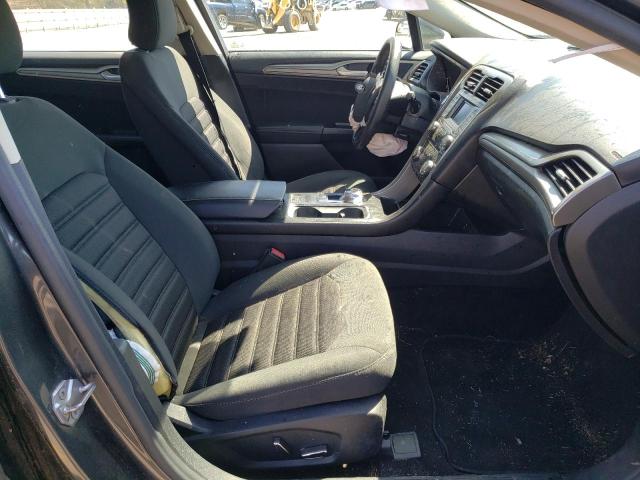 Photo 5 from auction – 2017 FORD FUSION SE with VIN 3FA6P0H72HR236965