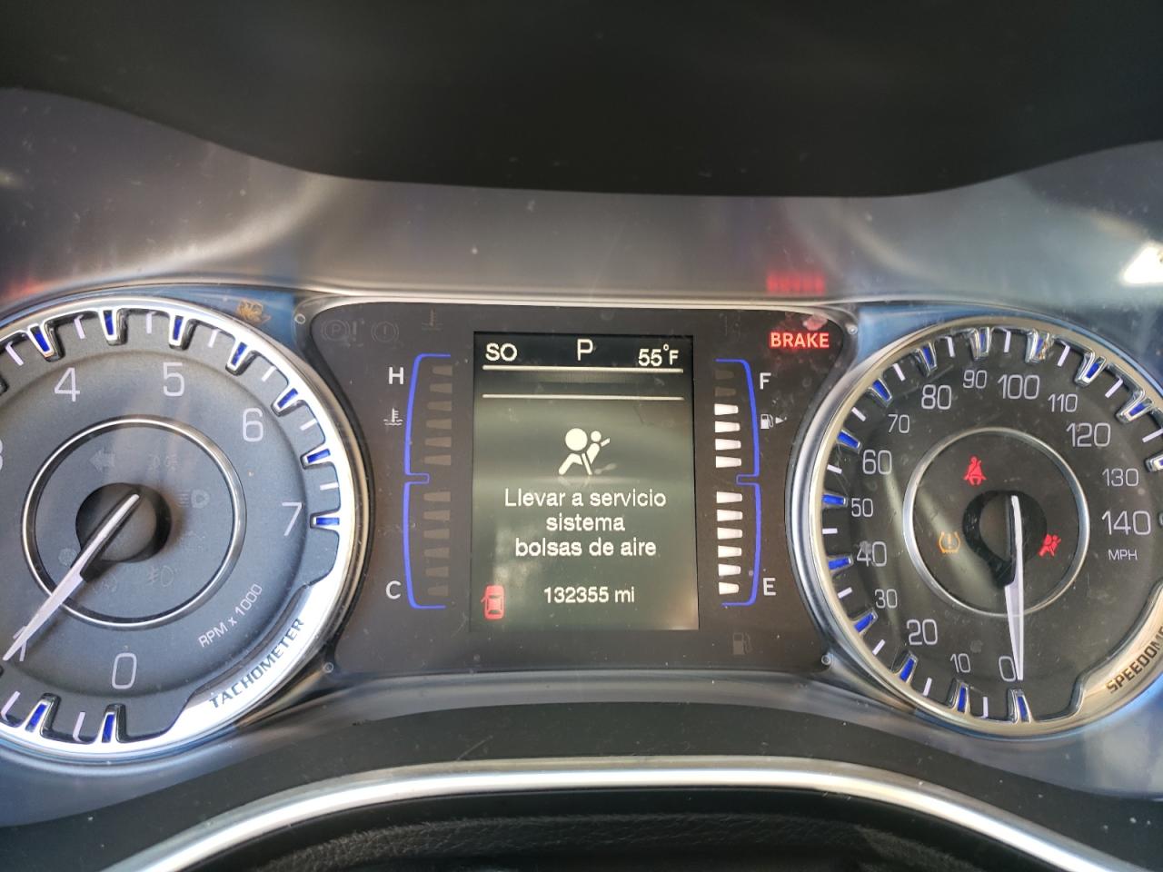 Photo 8 from auction – 2016 CHRYSLER 200 LIMITE with VIN 1C3CCCABXGN109248