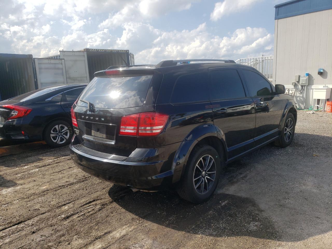 Photo 4 from auction – 2017 DODGE JOURNEY SE with VIN 3C4PDCAB2HT577485
