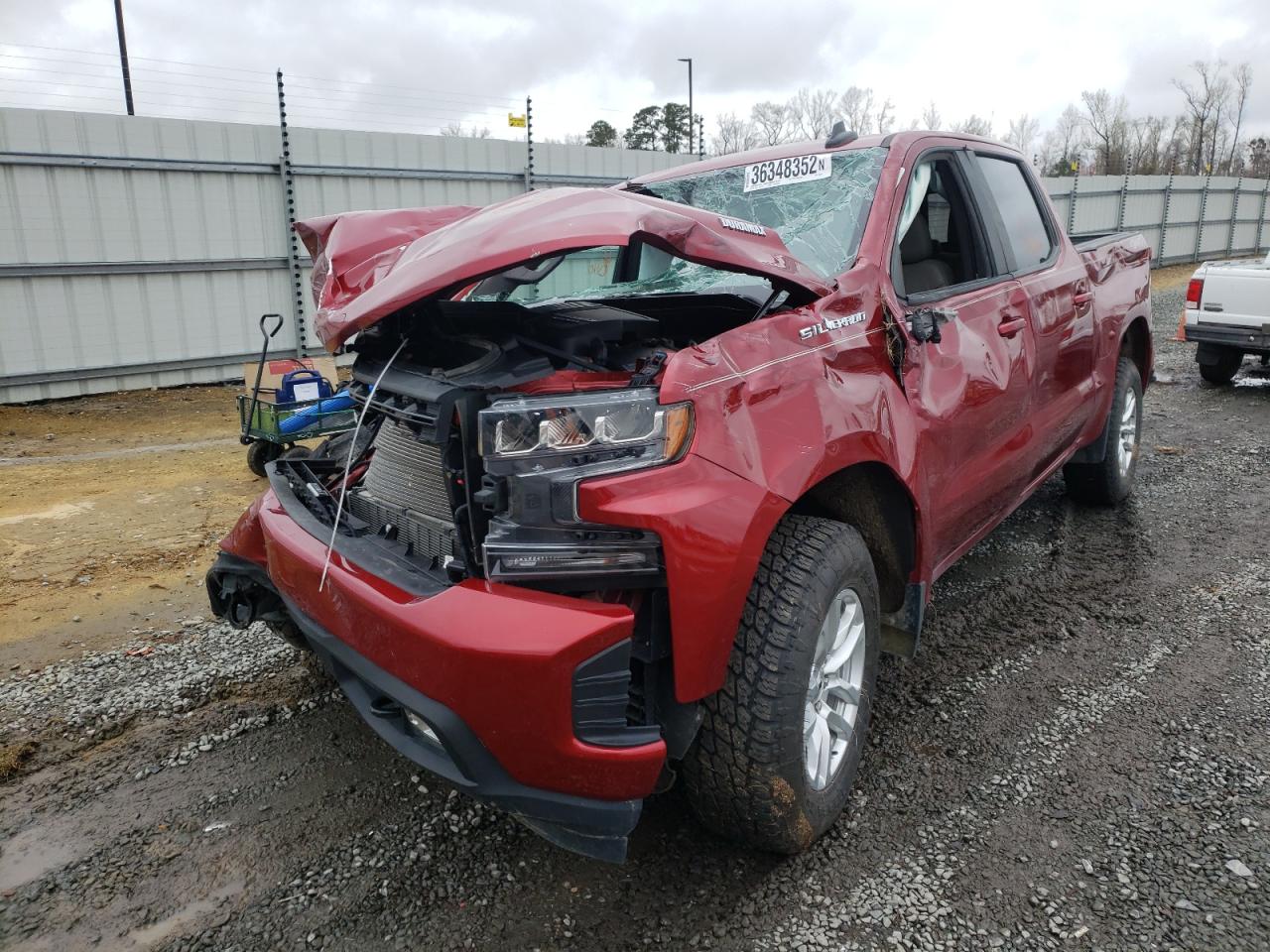 Photo 2 from auction – 2021 CHEVROLET SILVERADO with VIN 3GCUYEETXMG285530