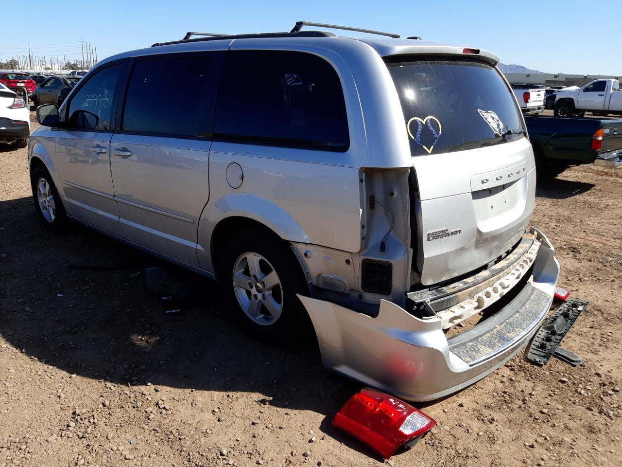 Photo 3 from auction – 2011 DODGE GRAND CARA with VIN 2D4RN3DG7BR603508