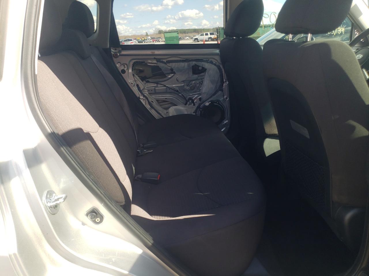Photo 6 from auction – 2012 KIA SOUL with VIN KNDJT2A5XC7459064