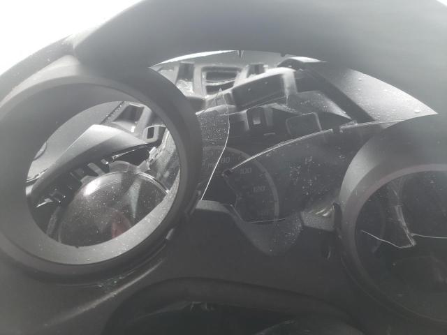 Photo 8 from auction – 2011 HONDA FIT with VIN JHMGE8H32BC010168