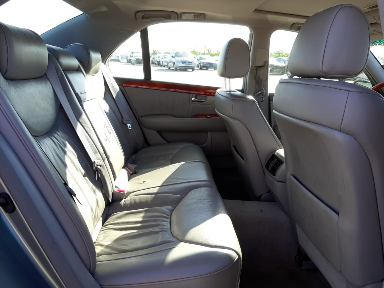 Photo 6 from auction – 2001 LEXUS LS 430 with VIN JTHBN30F510045046