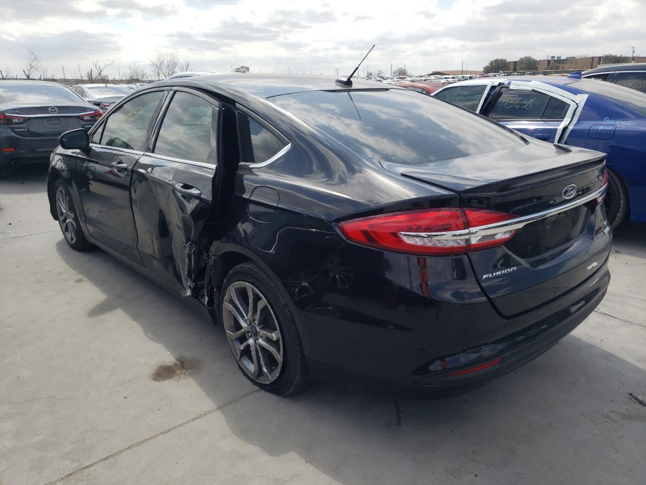 Photo 3 from auction – 2017 FORD FUSION SE with VIN 3FA6P0HDXHR406611