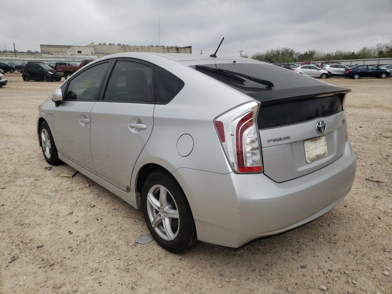 Photo 3 from auction – 2013 TOYOTA PRIUS with VIN JTDKN3DU5D5558914
