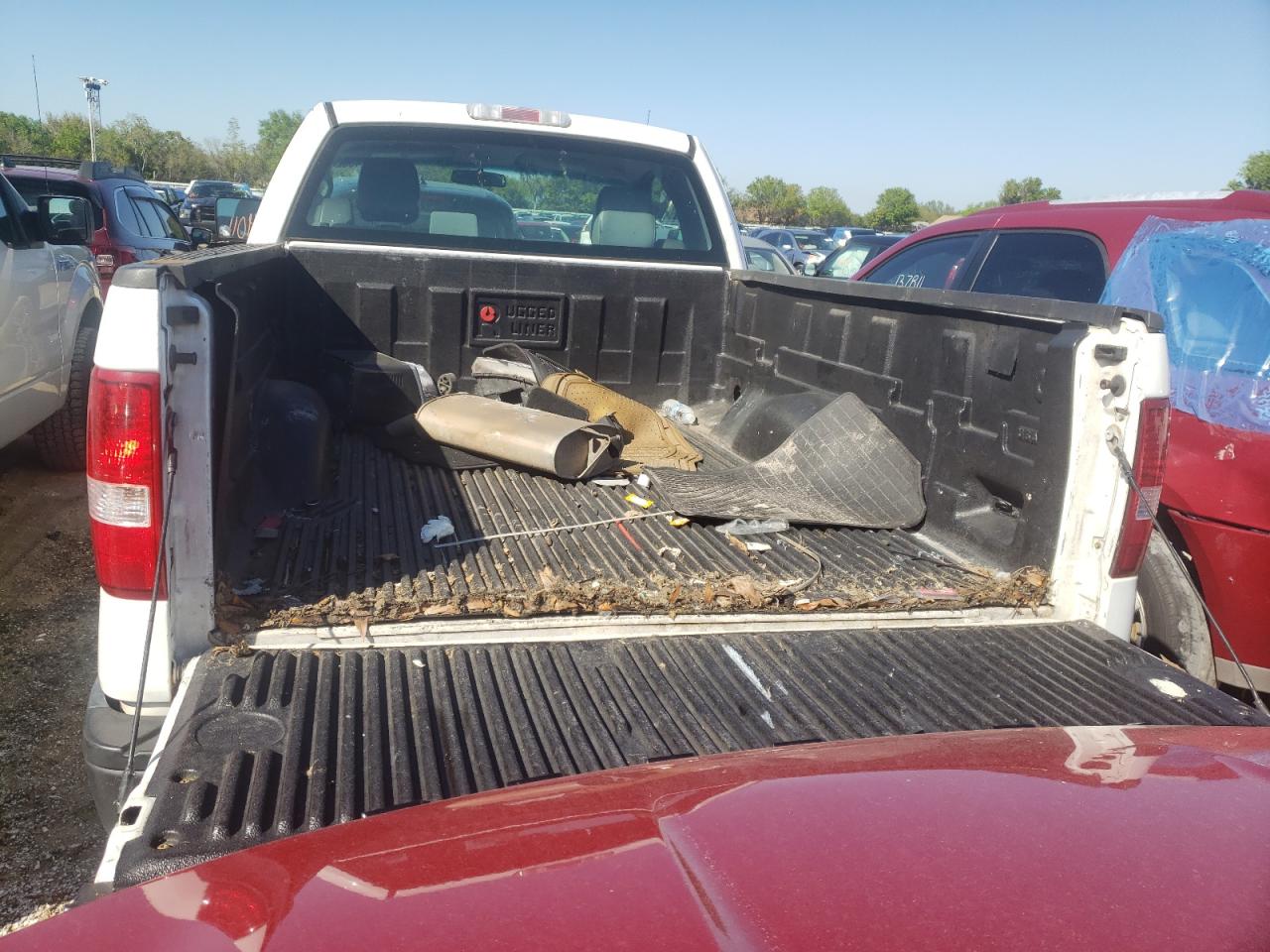 Photo 6 from auction – 2005 FORD F150 with VIN 1FTRF12235KF14379