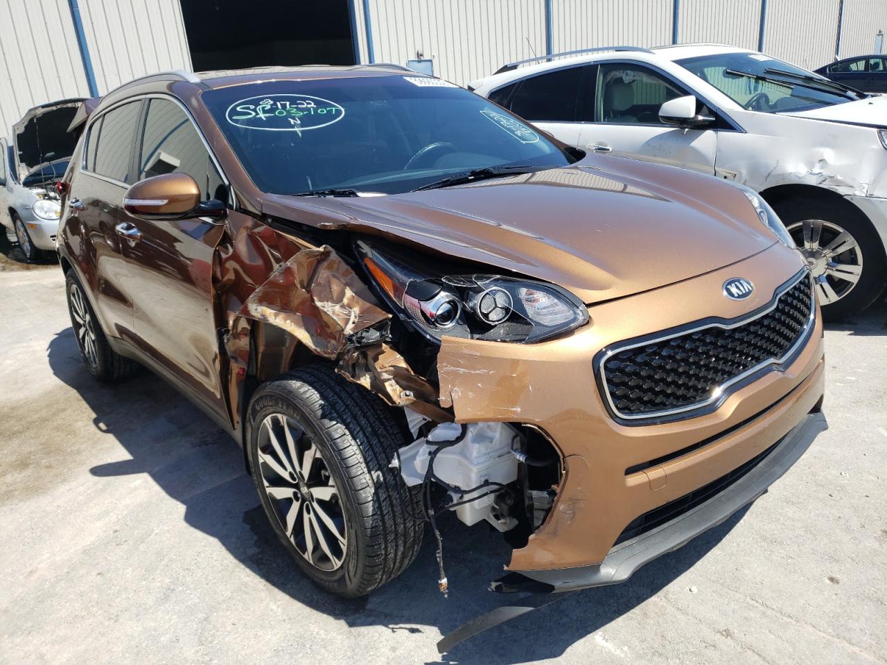 KIA SPORTAGE E 2019 with VIN KNDPN3AC1K7555785 - Photo from auction