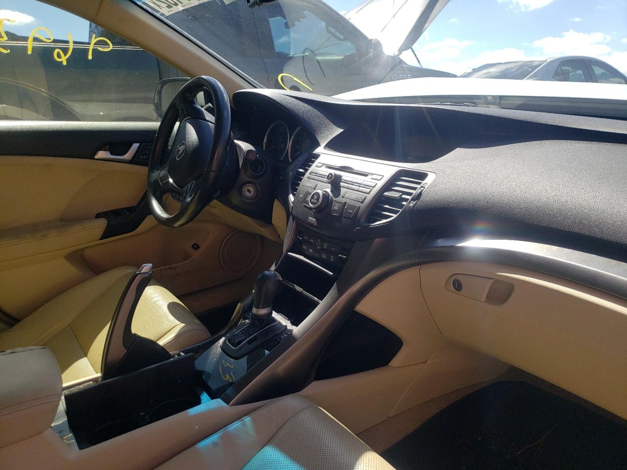 Photo 9 from auction – 2013 ACURA TSX with VIN JH4CU2F49DC012450