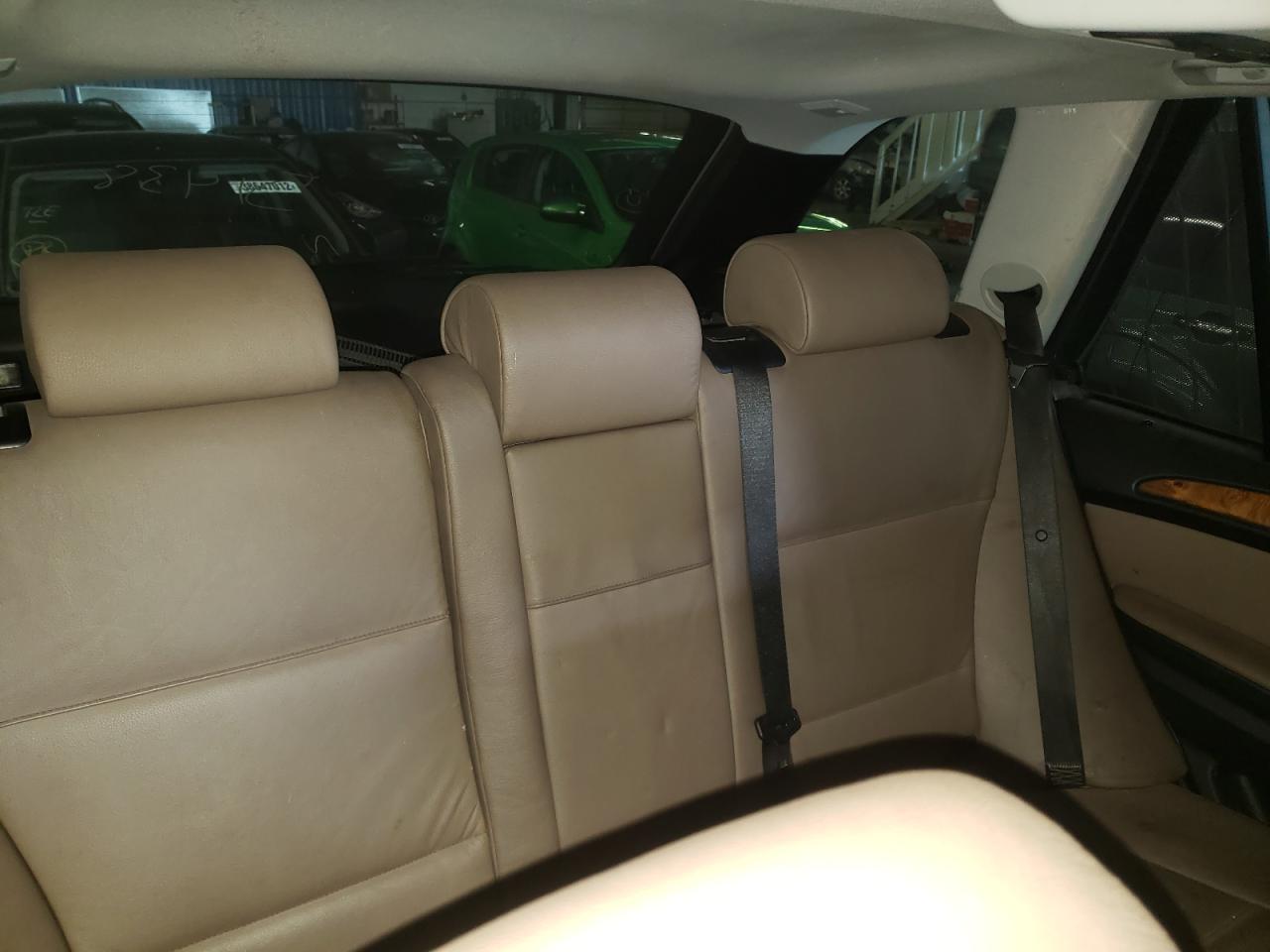 Photo 6 from auction – 2004 BMW X5 3.0I with VIN 5UXFA13514LU35052