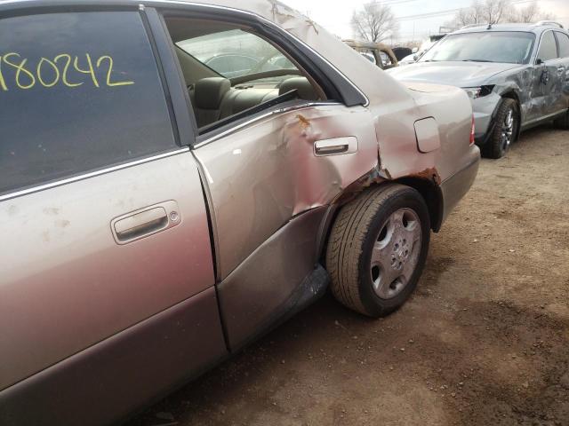 Photo 9 from auction – 2000 LEXUS ES 300 with VIN JT8BF28G4Y5094286