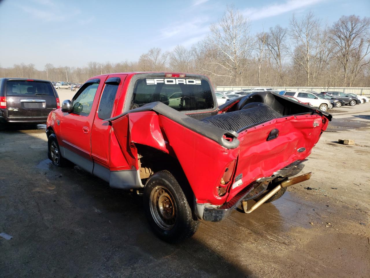 Photo 3 from auction – 2000 FORD F150 with VIN 1FTRX17W7YNB19424