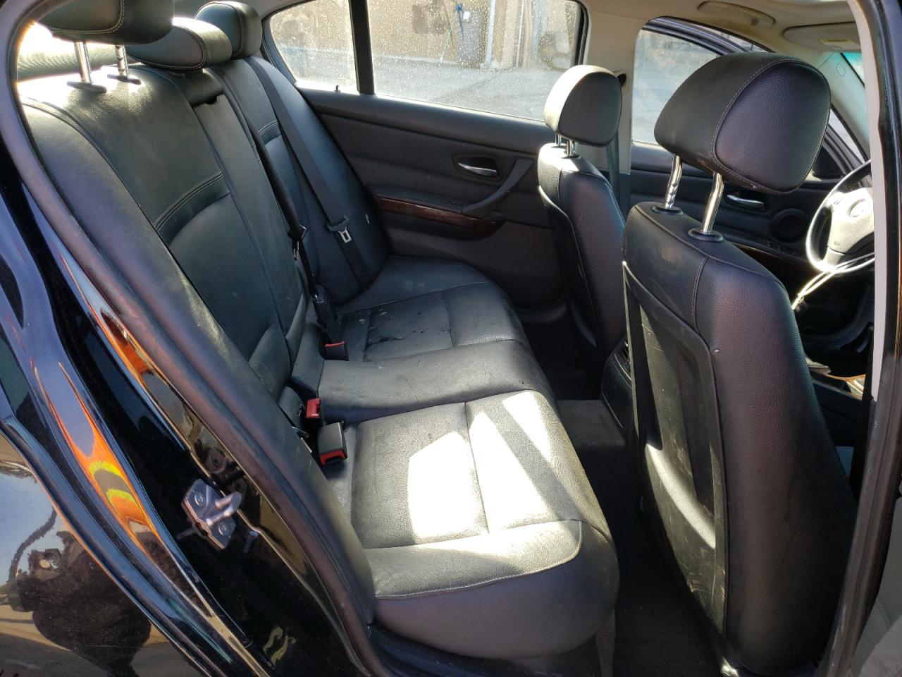 Photo 6 from auction – 2011 BMW 335 D with VIN WBAPN7C55BA948906