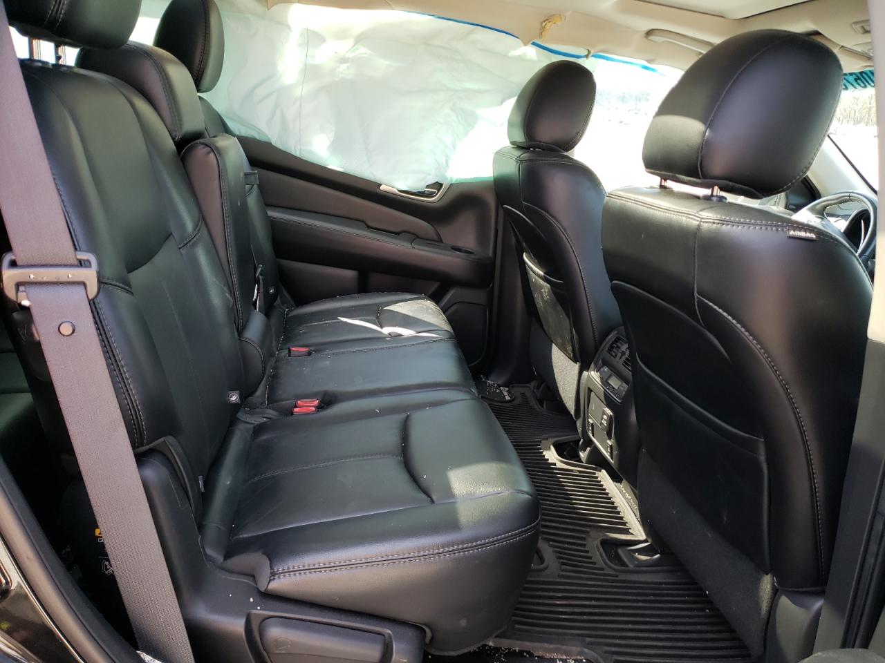 Photo 6 from auction – 2015 NISSAN PATHFINDER with VIN 5N1AR2MN4FC677809