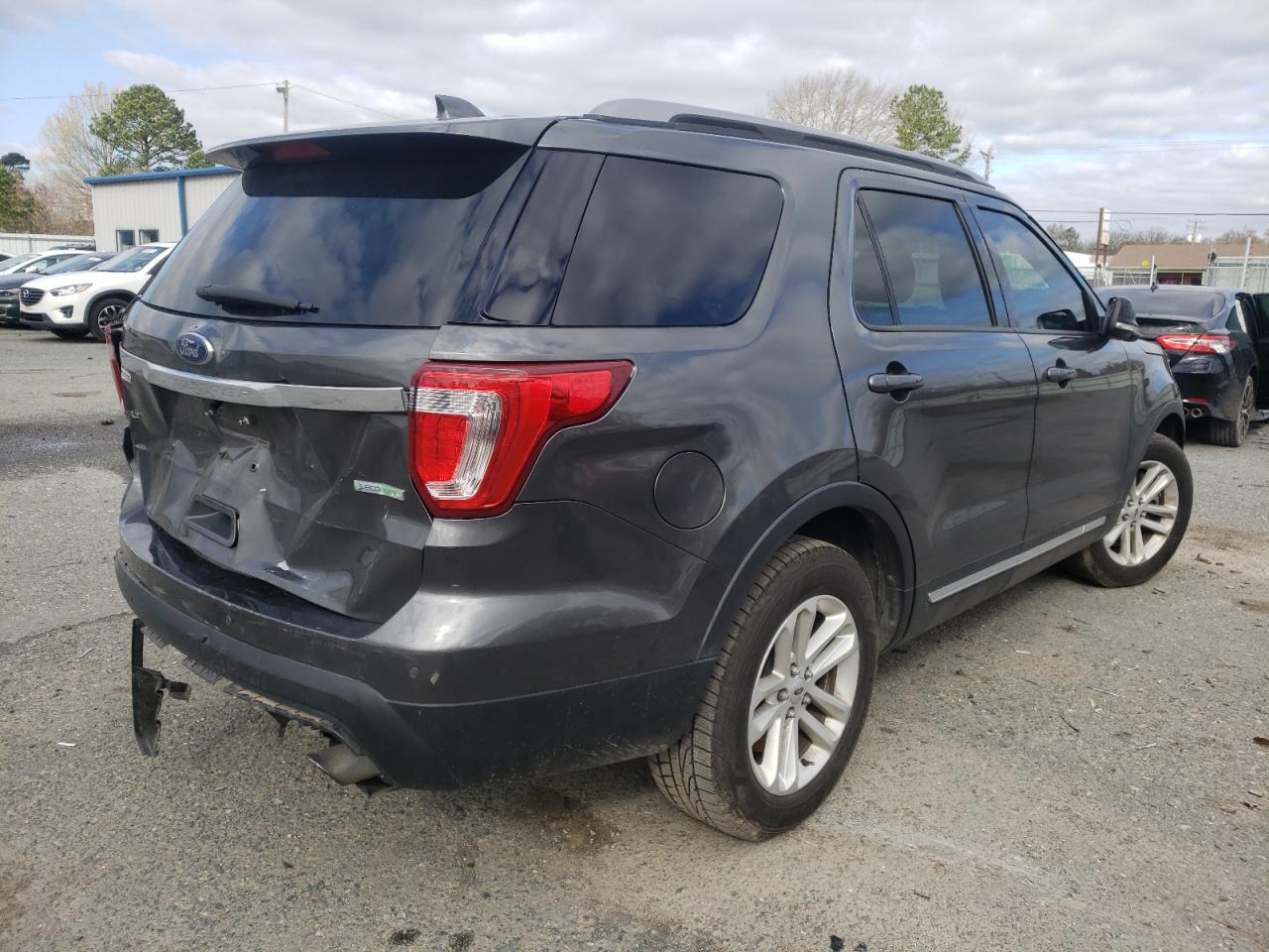 Zdjęcie 4 z aukcji – 2016 FORD EXPLORER X z VIN 1FM5K7DH5GGC03696