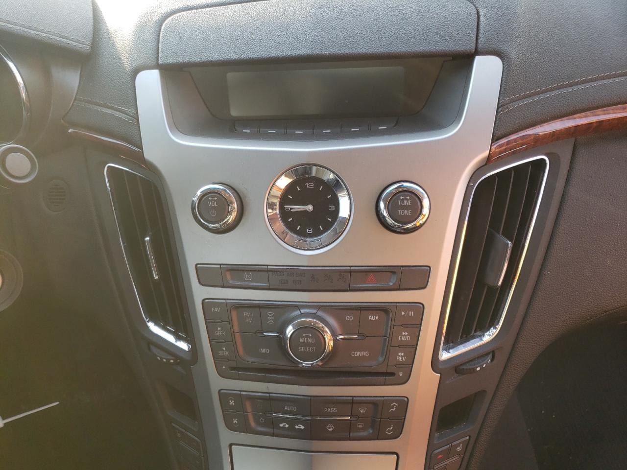 Photo 9 from auction – 2008 CADILLAC CTS with VIN 1G6DG577280207078